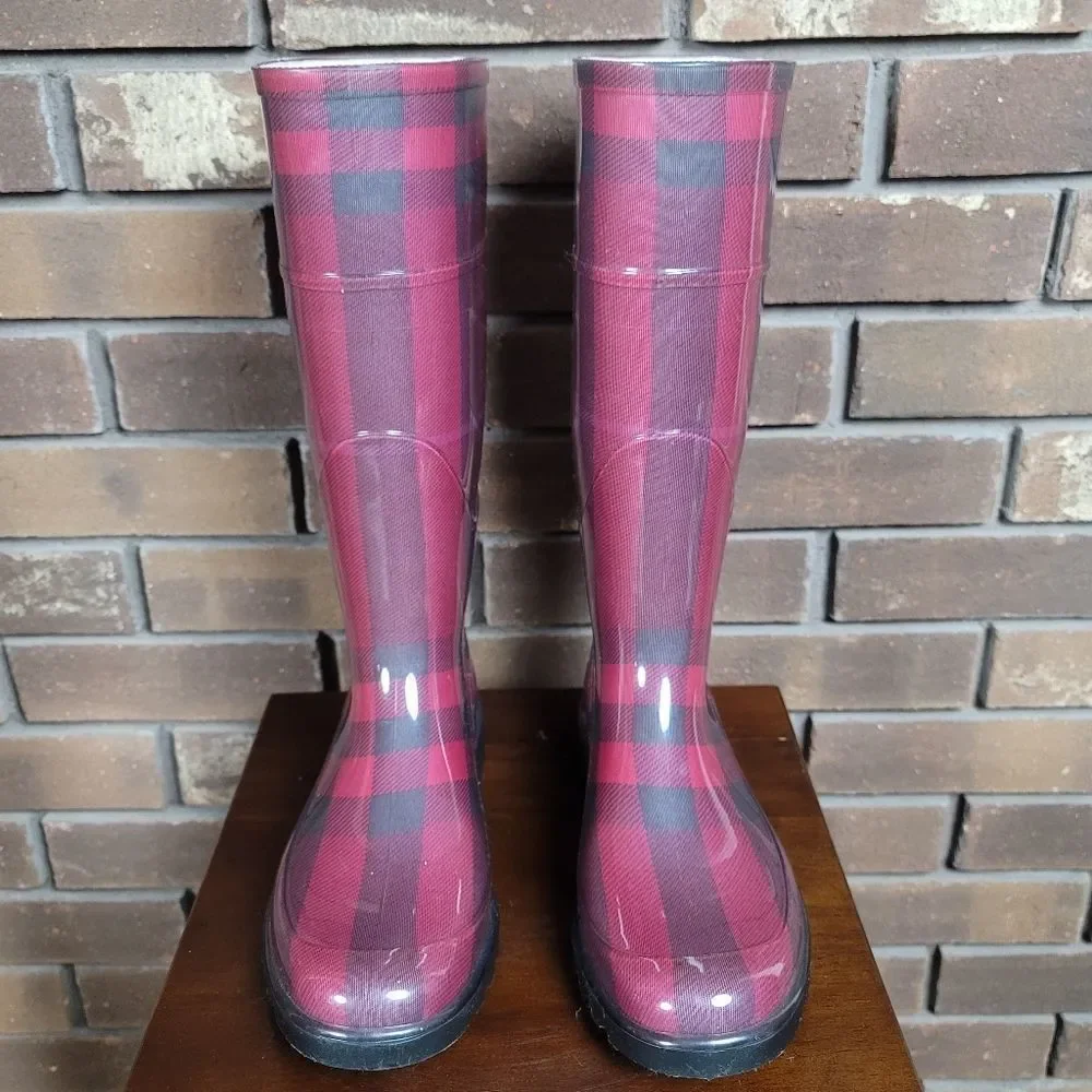 Burberry London authentic unlined tartan rainboot worn once purchased 2008 - Picture 2 of 16